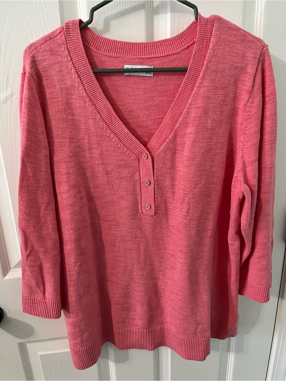 Women's Croft and Barrow Coral Button Henley Sweater